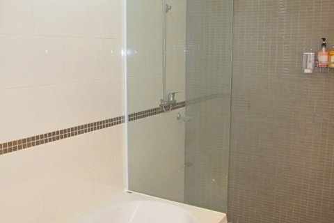 Condo in Pattaya, Thailand, 1 bedroom  № 242654 - photo 2