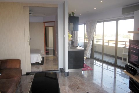 Condo in Pattaya, Thailand, 1 bedroom  № 242654 - photo 12