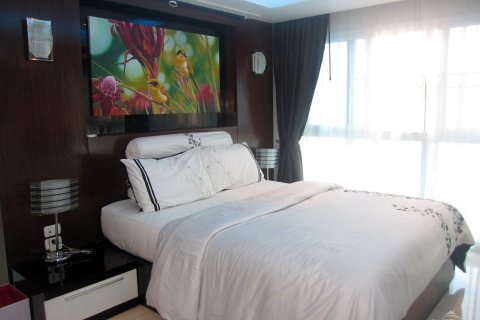 Condo in Pattaya, Thailand, 1 bedroom  № 242703 - photo 7