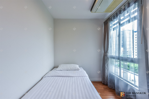 Condo à Bangkok, Thaïlande, 3 chambres № 254643 - photo 8
