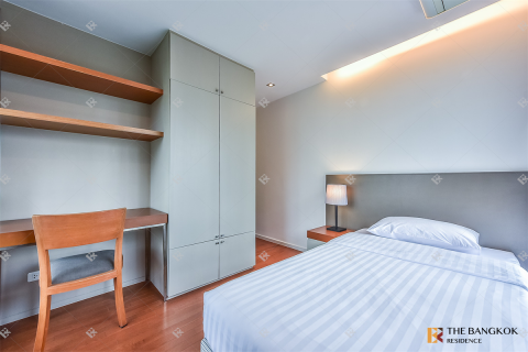 Condo à Bangkok, Thaïlande, 3 chambres № 254643 - photo 6