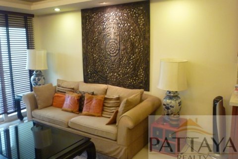 Condominio de 2 dormitorios en Pattaya, Tailandia № 242375 - foto 6