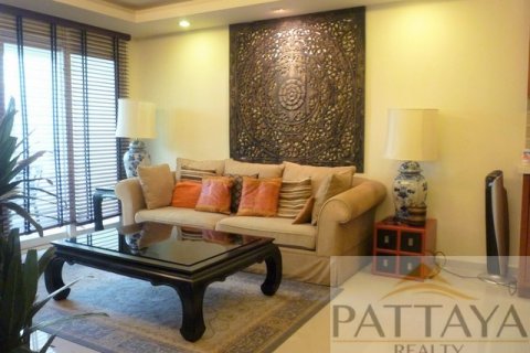 Condominio de 2 dormitorios en Pattaya, Tailandia № 242375 - foto 17