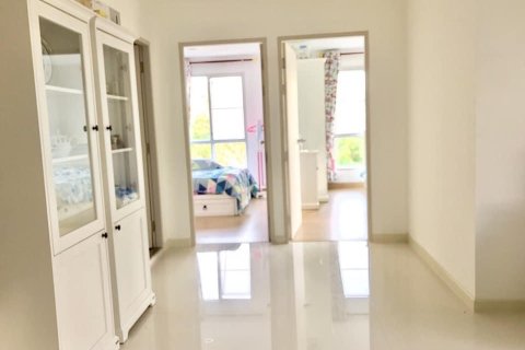 Condominio de 2 dormitorios en Pattaya, Tailandia № 242543 - foto 5