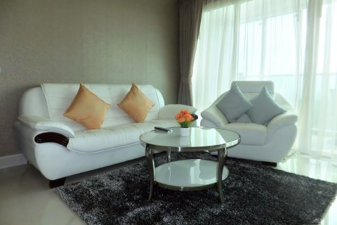 Condominio de 2 dormitorios en Pattaya, Tailandia № 242295 - foto 2
