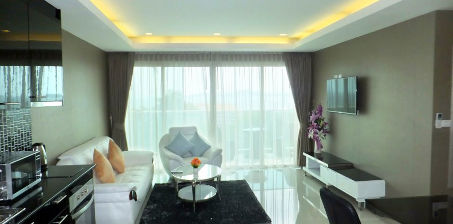 Condominio de 2 dormitorios en Pattaya, Tailandia № 242295