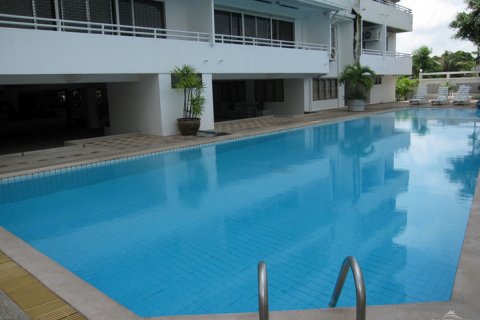 Condominio de 2 dormitorios en Pattaya, Tailandia № 242607 - foto 21