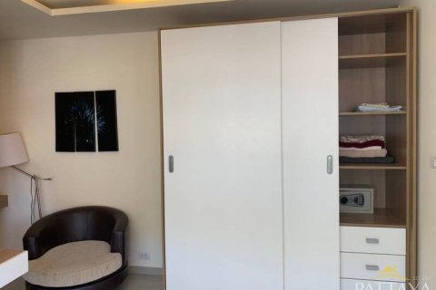 Condominio de 2 dormitorios en Pattaya, Tailandia № 242443 - foto 8