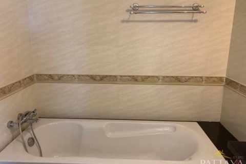 Condominio de 2 dormitorios en Pattaya, Tailandia № 242443 - foto 6