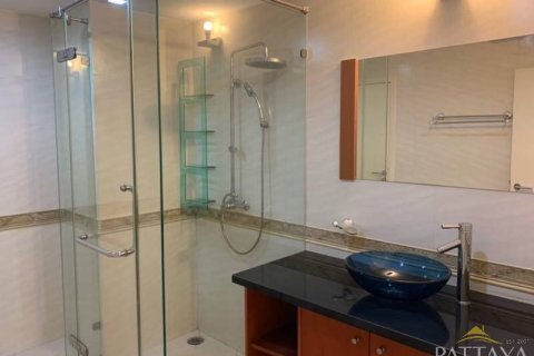 Condominio de 2 dormitorios en Pattaya, Tailandia № 242443 - foto 12