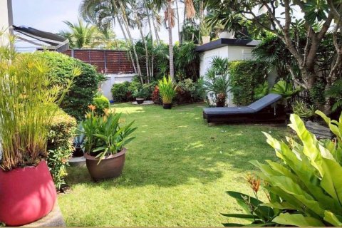 Villa in Hua Hin, Thailand 3 bedrooms № 241961 - photo 2
