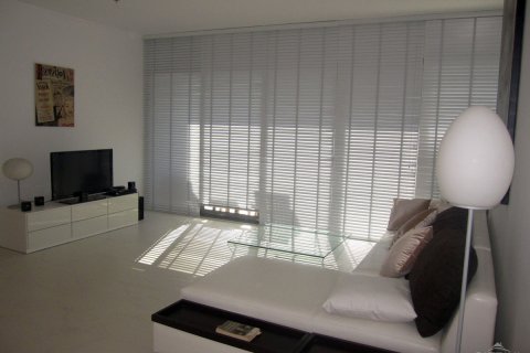 Condominio de 2 dormitorios en Pattaya, Tailandia № 242729 - foto 11