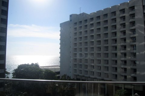 Condominio de 2 dormitorios en Pattaya, Tailandia № 242729 - foto 20