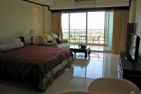 Estudio en el condominio en Jomtien Beach, Pattaya, Tailandia № 242636 - foto 11