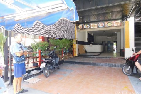 Casa de 9 dormitorios en Pattaya, Tailandia № 243158 - foto 7
