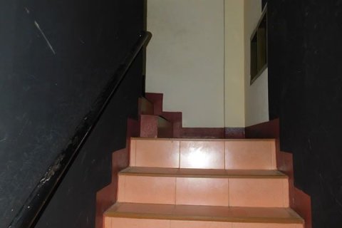 Casa de 9 dormitorios en Pattaya, Tailandia № 243158 - foto 18