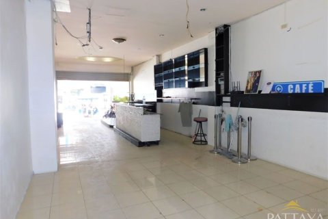 Casa de 9 dormitorios en Pattaya, Tailandia № 243158 - foto 3