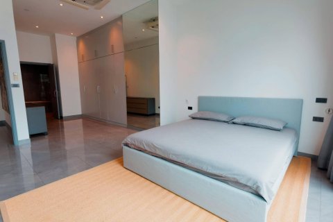 Condo in Bangkok, Thailand, 2 bedrooms № 250978 - photo 7