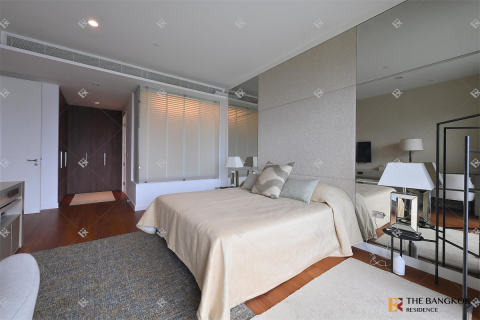 Condo in Bangkok, Thailand, 2 bedrooms  № 254923