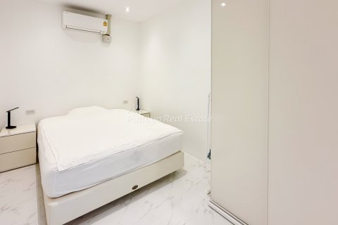 Condominio de 2 dormitorios en Bang Lamung, Tailandia № 241547 - foto 8