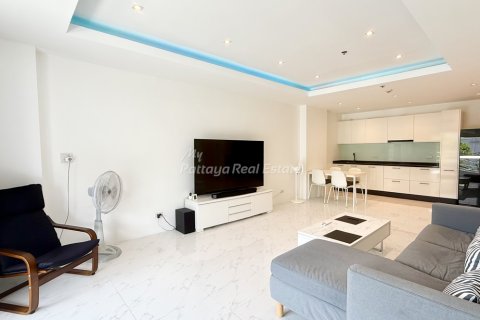 Condominio de 2 dormitorios en Bang Lamung, Tailandia № 241547 - foto 4
