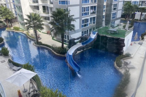 Sobre plano GRAND AVENUE RESIDENCE en Pattaya, Tailandia № 25455 - foto 14