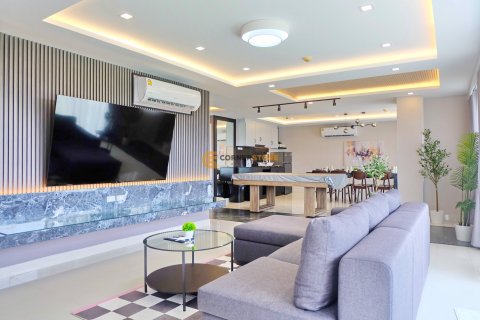 Estudio en el condominio en Jomtien Beach, Pattaya, Tailandia № 243473