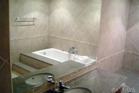 Condominio de 1 dormitorio en Jomtien Beach, Pattaya, Tailandia № 242136 - foto 3