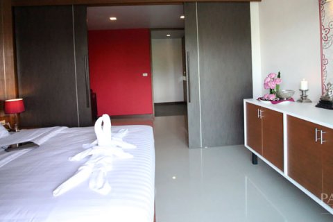 Condominio de 2 dormitorios en Pattaya, Tailandia № 242919 - foto 3