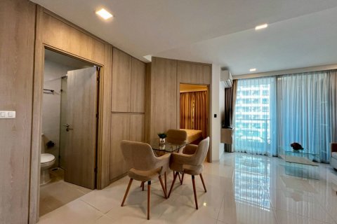 Квартира в Паттайе, Таиланд с 3 комнатами  № 160124