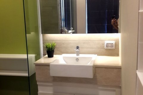 Condominio de 1 dormitorio en Jomtien Beach, Pattaya, Tailandia № 242301