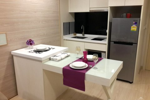 Condominio de 1 dormitorio en Jomtien Beach, Pattaya, Tailandia № 242301 - foto 4
