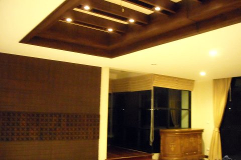 บ้านในพัทยา, ประเทศไทย 4 ห้องนอน № 243329 - รูปถ่าย 14