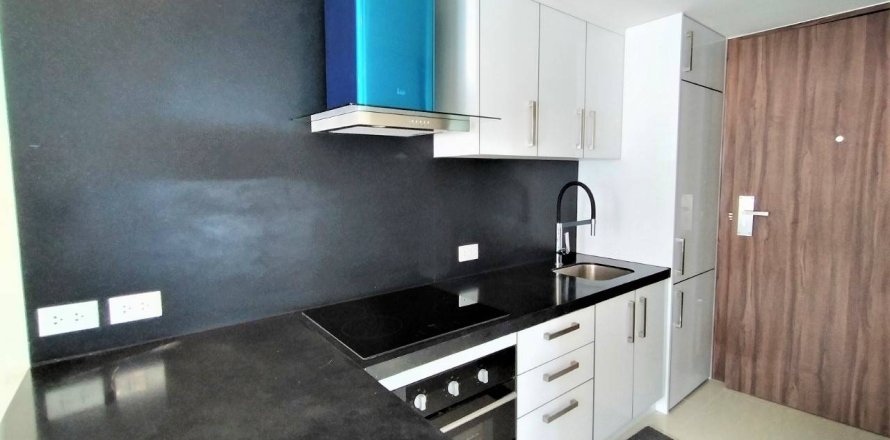Condominio de 2 dormitorios en Pattaya, Tailandia en GRAND AVENUE RESIDENCE  № 243387