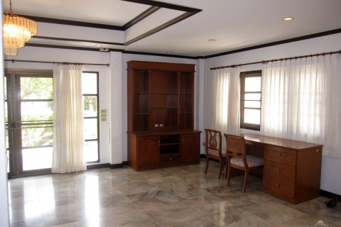บ้านในพัทยา, ประเทศไทย 4 ห้องนอน № 243273 - รูปถ่าย 6