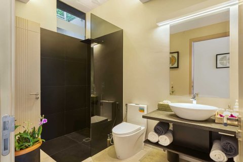 Condominio de 2 dormitorios en Bang Tao, Tailandia № 84950 - foto 26