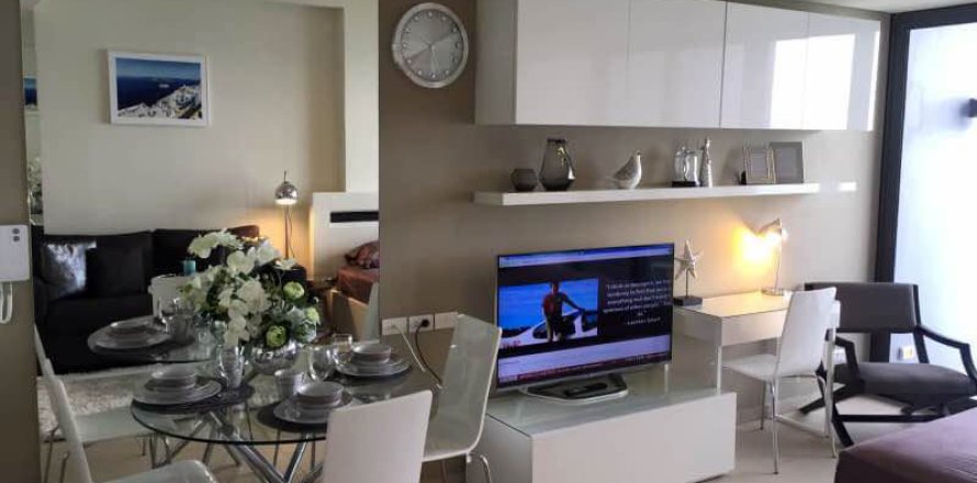Estudio en el condominio en Pattaya, Tailandia № 242323