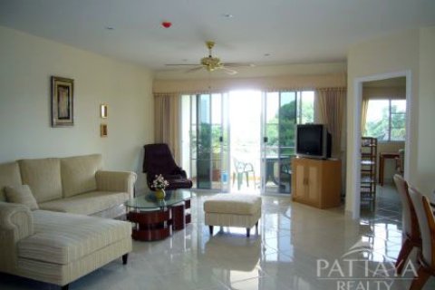 Condominio de 2 dormitorios en Pattaya, Tailandia № 242710 - foto 4
