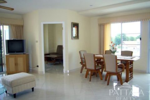 Condominio de 2 dormitorios en Pattaya, Tailandia № 242710 - foto 5