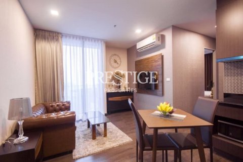 Condominio de 2 dormitorios en Pattaya, Tailandia № 250663