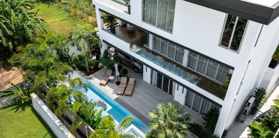 Chalet de 5 dormitorios en Phuket, Tailandia № 107862