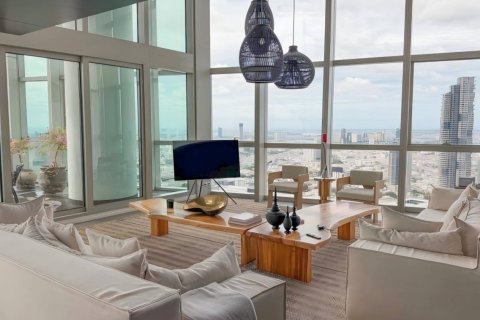 Penthouse in Bangkok, Thailand 4 Schlafzimmer № 234364 - Foto 2