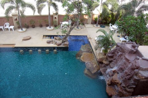 Condominio de 1 dormitorio en Jomtien Beach, Pattaya, Tailandia № 242650 - foto 4