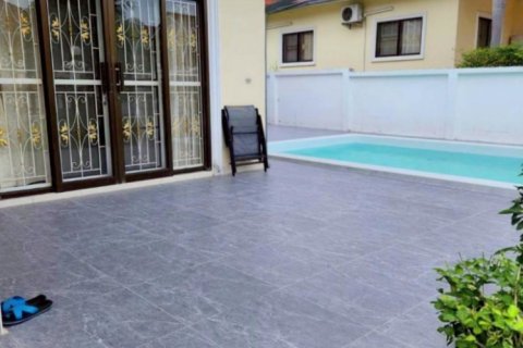 Casa de 3 dormitorios en Pattaya, Tailandia № 155278 - foto 4