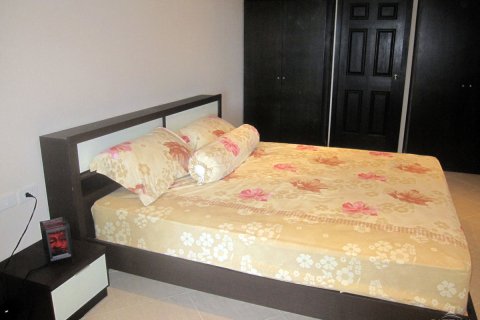Condominio de 2 dormitorios en Pattaya, Tailandia № 242645 - foto 5