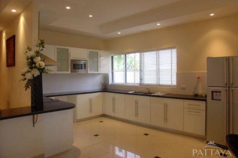 Haus in Pattaya, Thailand 3 Schlafzimmer № 243251 - Foto 18