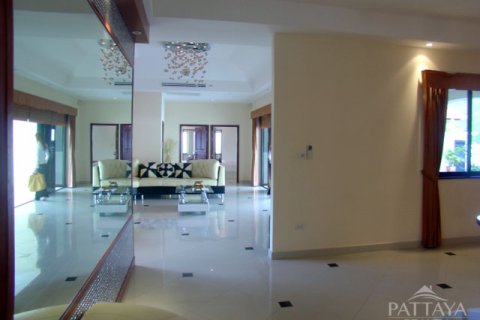 Haus in Pattaya, Thailand 3 Schlafzimmer № 243251 - Foto 19
