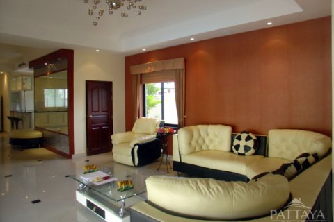 Haus in Pattaya, Thailand 3 Schlafzimmer № 243251 - Foto 5