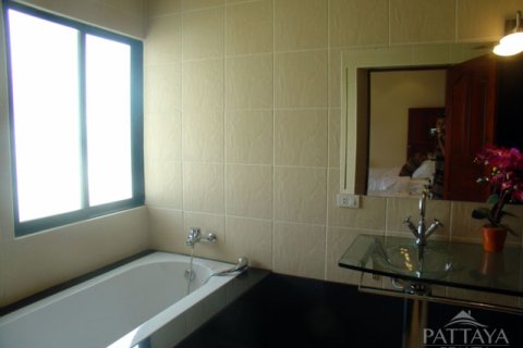 Haus in Pattaya, Thailand 3 Schlafzimmer № 243251 - Foto 14