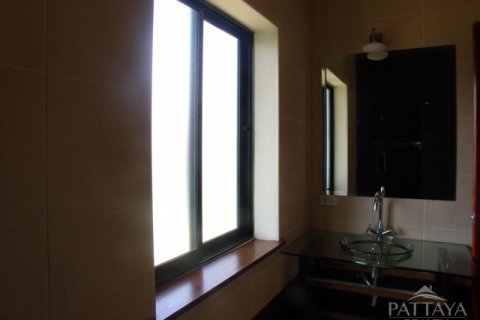 Haus in Pattaya, Thailand 3 Schlafzimmer № 243251 - Foto 9